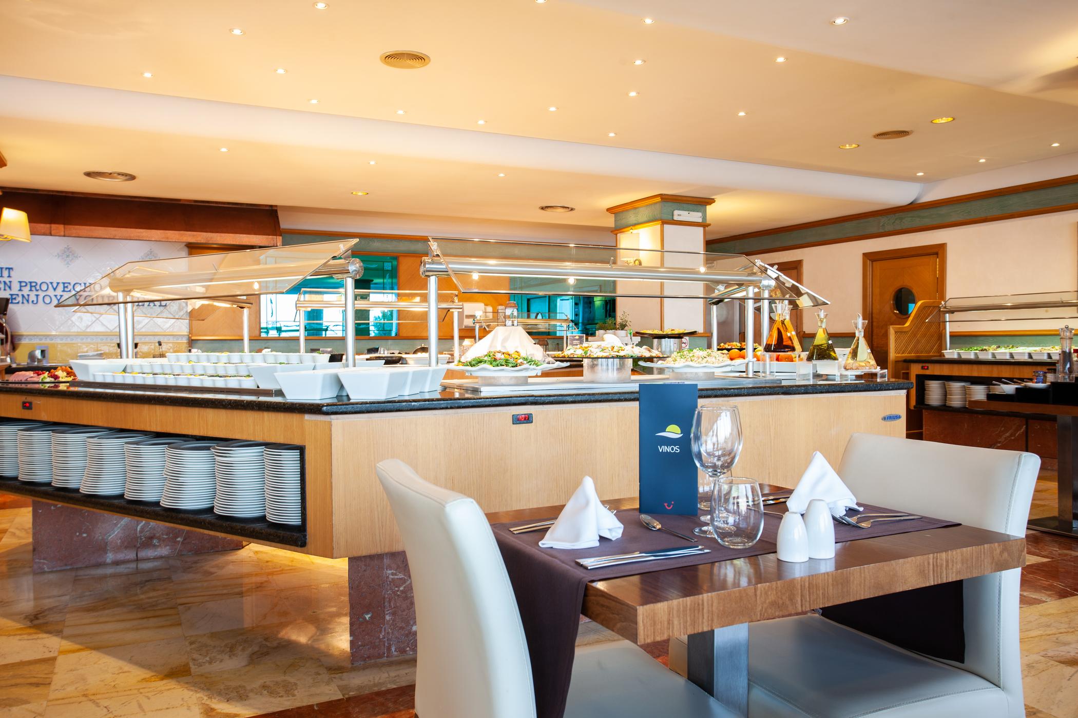 Grupotel Aguait Resort & Spa - Adults Only Cala Ratjada  Exterior photo