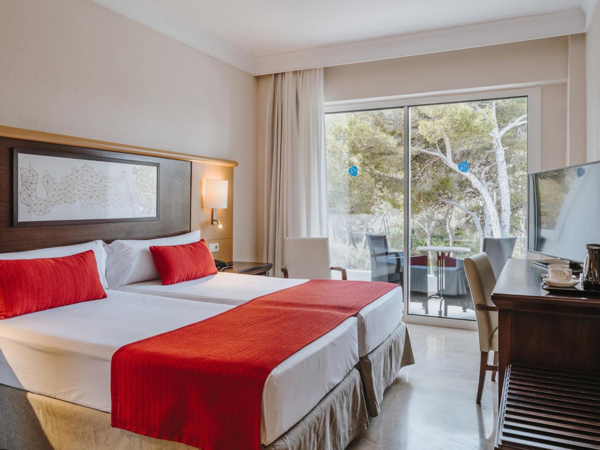 Grupotel Aguait Resort & Spa - Adults Only Cala Ratjada  Exterior photo