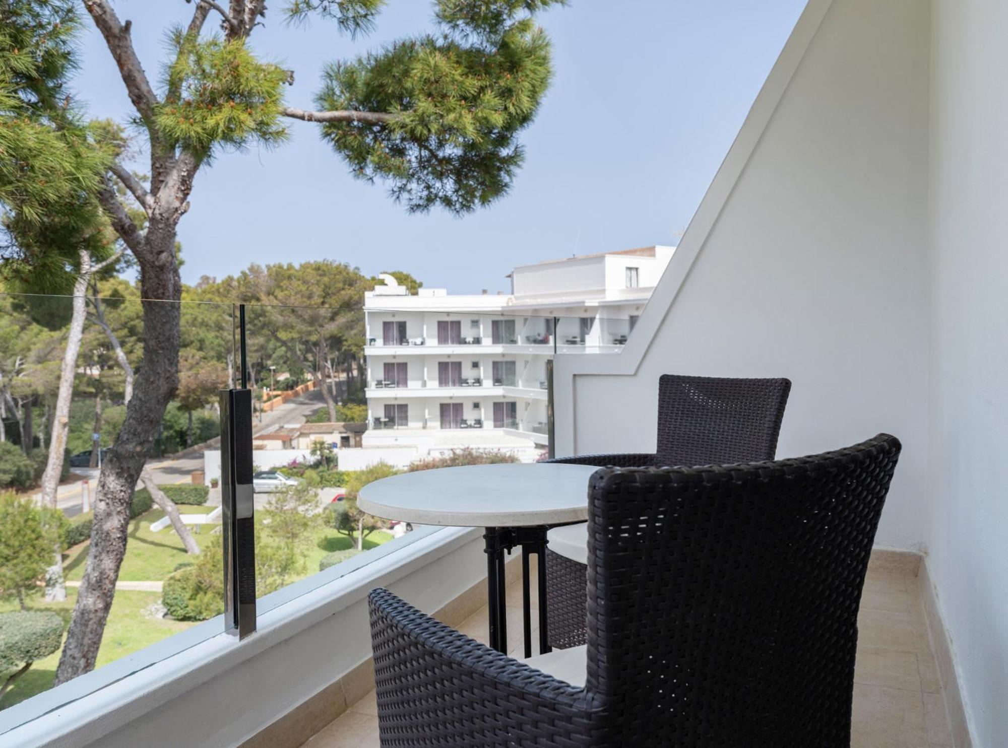 Grupotel Aguait Resort & Spa - Adults Only Cala Ratjada  Exterior photo